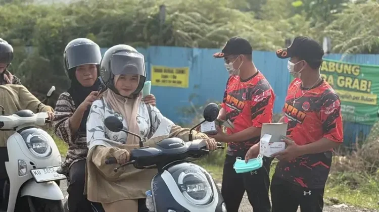 Jaga Kesehatan Masyarakat, BPBD Bagikan Masker Gratis