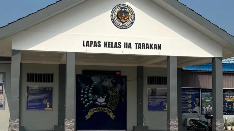 Bebas Bersyarat dan Kembali ke tengah Masyarakat, Warga Binaan Lapas Tarakan Sujud