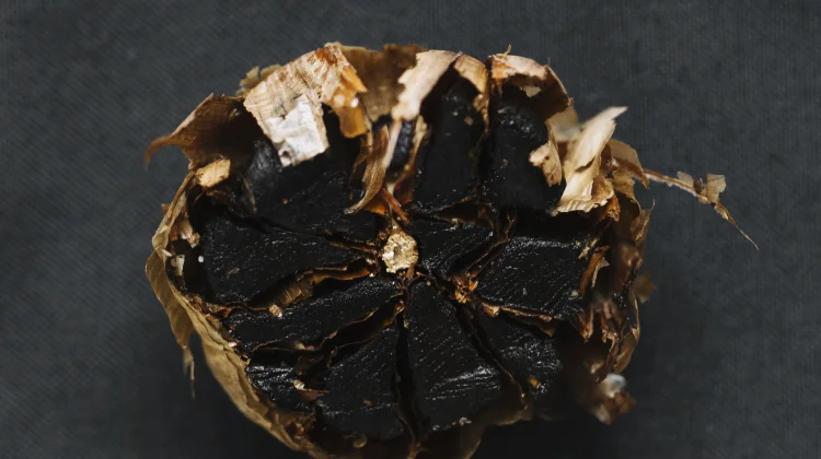Bawang Hitam Kaya Antioksidan, Ini Manfaatnya bagi Tubuh