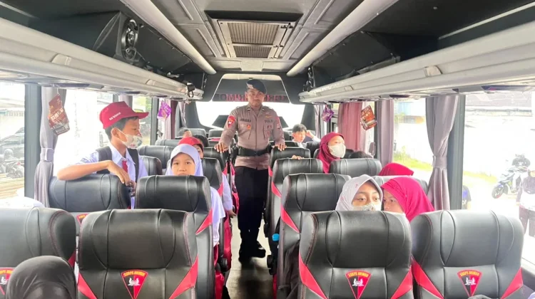 Bus Gratis Brimob Kaltara Kembali Hadir, Bantu Mobilitas Siswa SLB Negeri Tarakan