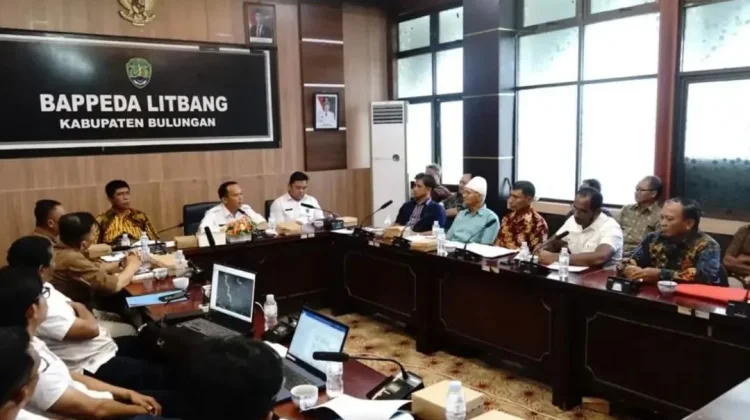 Tegaskan Batas 3 Desa di Peso Hilir Harus Tuntas