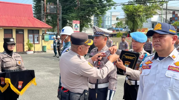 Operasi Patuh Kayan Incar Kendaraan Lawan Arus hingga Balap Liar - RRI ...