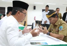 Gubernur Ajak ASN dan Pengusaha Jadikan Zakat Sebagai Budaya Kepedulian