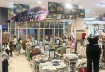 Jelang Idulfitri, Pusat Perbelanjaan di Tarakan Mulai Diserbu Warga
