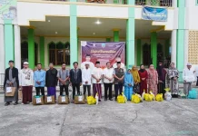 Safari Ramadan di Malinau, Gubernur dan Wagub Salurkan Bantuan Masyarakat