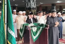 Warga Muhammadiyah Salat Id dengan Khusyuk