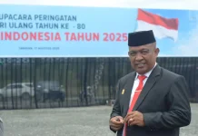 Tanpa Protokol, dari Sopir Angkot Jadi Ketua DPRD