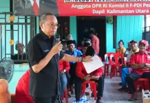 Warga KTT Curhat Menu MBG ke Deddy Sitorus