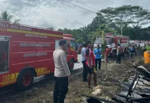 Diduga Kompor Lupa Dimatikan, Empat Kontrakan Hangus Terbakar