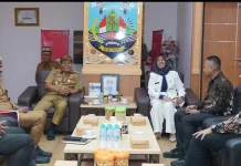 Gubernur Kunci Kanwil Kemenham Berkantor di Tanjung Selor