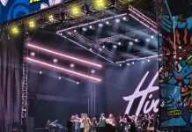 "Hindia X Idgitaf " Kejutkan Penonton Localfest lewat Kolaborasi Enerjik
