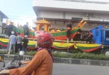 4.411 Peserta Meriahkan Pawai Budaya Iraw Tengkayu
