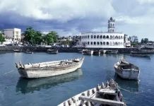 Comoros ; Kepulauan Kecil Berjuluk Kepulauan Parfum.