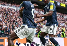 Newcastle Tundukkan Tottenham 2-0