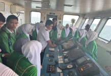MA As’Adiyah Sebatik Belajar Keselamatan dan Navigasi Kapal