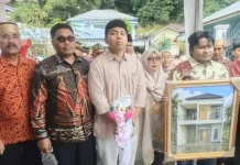 Ini Profil dr. Vebriadam Syahputra Tauviq dan Keluarga