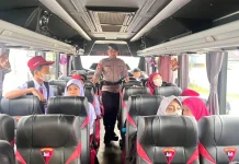 Bus Gratis Brimob Kaltara Kembali Hadir, Bantu Mobilitas Siswa SLB Negeri Tarakan