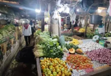 Pedagang Pasar Gusher Keluhkan Banjir dan Atap Bocor