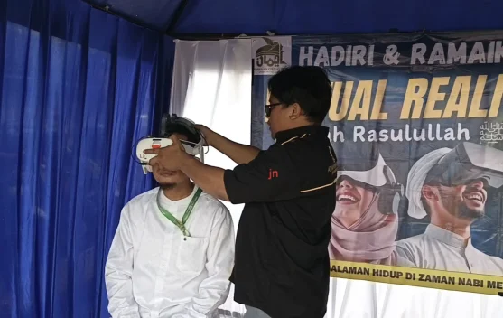 Ayman Kenalkan Sejarah Nabi lewat Virtual 3 Dimensi