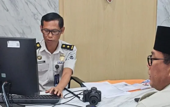 Pengurusan Paspor di Hari Libur Lebaran Tembus 152 Pemohon