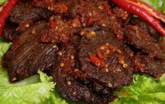 Sedia Stok Daging? Yuk Buat Dendeng Balado!