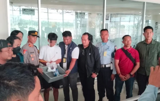 Polisi Amankan Sabu 933,73 Gram di Bandara Juwata