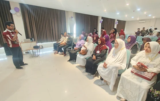 Atasi Masalah Sosial, Al-Marhamah Luncurkan Sekolah Lansia S1-S3