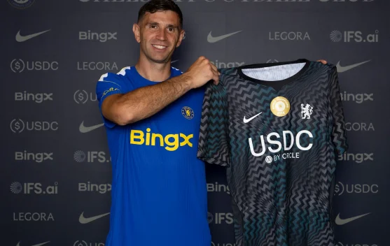 Emiliano Martinez Resmi Gabung Chelsea