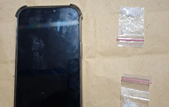 Dua Pria Diamankan, 2 Paket Sabu Ditemukan Terselip di Sofa Bekas