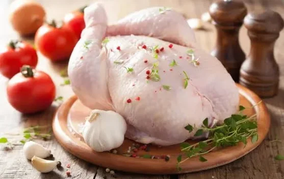 Wajib Tahu : Tips Hindari Kontaminasi Bakteri saat Mengolah Daging Ayam Mentah
