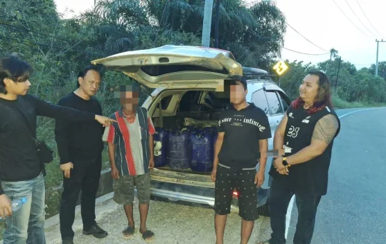 Bawa 17 Jeriken Pertalite ke Berau, Dua Terduga Pengetap Diamankan