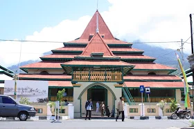 Salat Iduladha 1447 H di Ternate Dialihkan ke Sigi Lamo, Pemkot Matangkan Persiapan untuk 5.000 Jamaah
