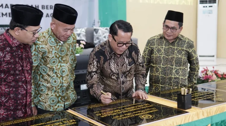 Sekjen Kemenag RI Resmikan Gedung RKB SBSN di Malut