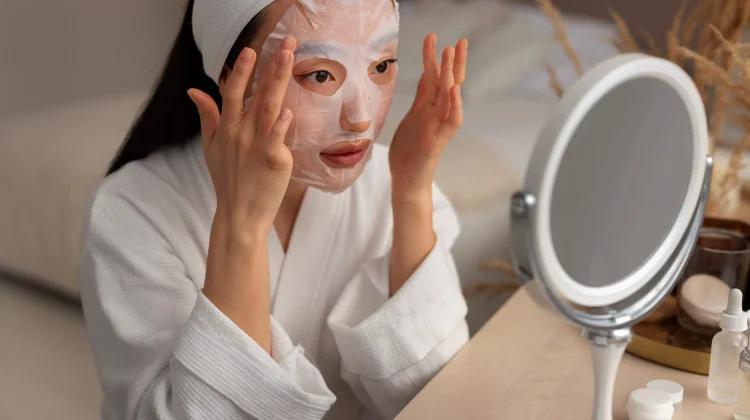 Macam-macam Masker Wajah dan Perbedaannya