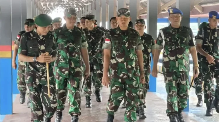 Dandim 1505/Tidore Sambut Kunjungan Kerja Pangdam XV/Pattimura