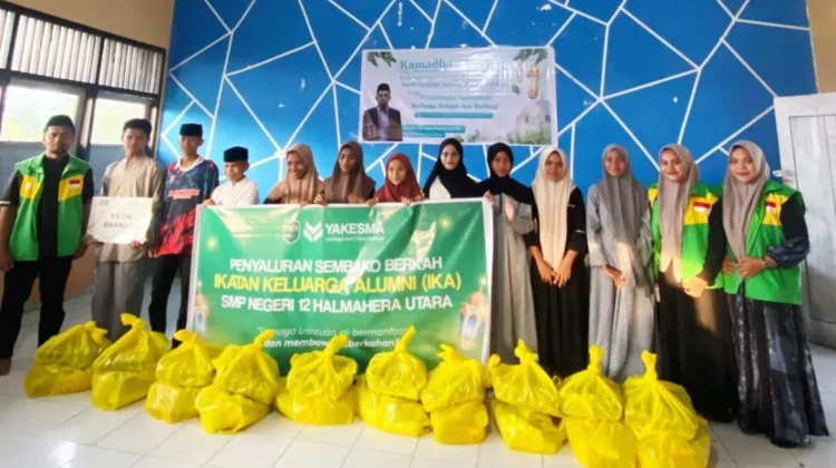 IKA SMPN 12 Halut Gandeng Yakesma Santuni Yatim Piatu
