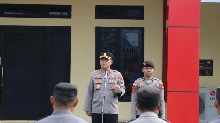 Kapolres Haltim Pimpin Apel Kesiapsiagaan Personel jelang Operasi Ketupat 2026