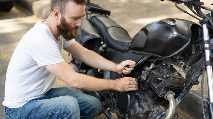 Tips Mengatasi Mesin Motor Overheat (Panas Berlebih)
