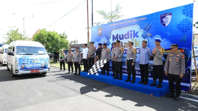 Pastikan Perjalanan Aman dan Nyaman, Kapolda Lepas Mudik Gratis di Malut