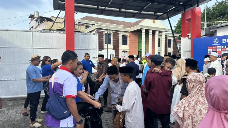 Jaga Persaudaraan, Umat Kristiani Amankan Idulfitri di Ternate