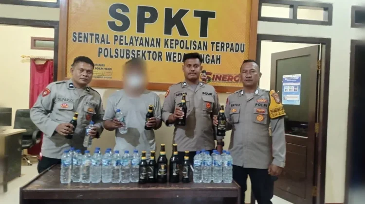 Edarkan Miras Cap Tikus, Seorang Pria di Halteng Diamankan