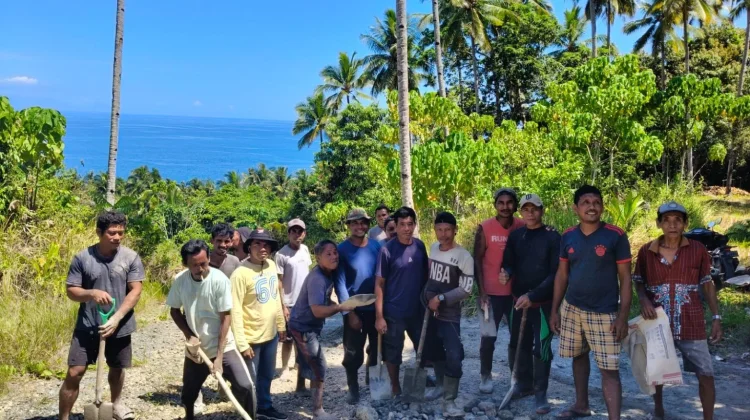 Ruas Gunung Bernad Rawan Kecelakaan, DPRD Turun Tangan Bantu Warga