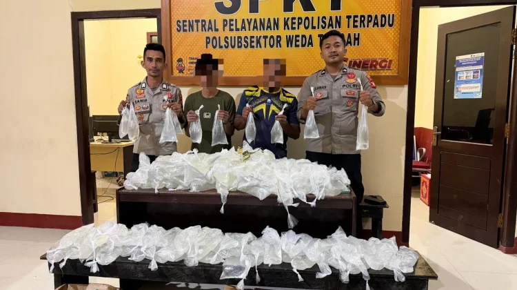Polsubsektor Weda tengah Amankan Ratusan Kantong Miras