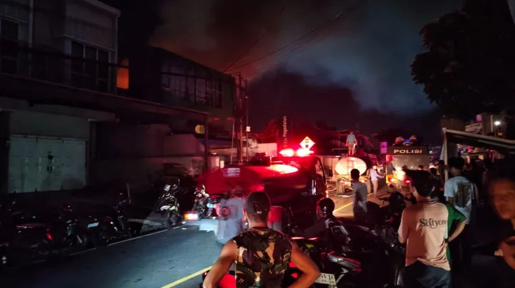 Kebakaran di Bastiong Ternate Berhasil Dipadamkan