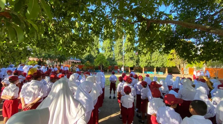 Hari Pertama Sekolah, Balai Bahasa Maluku Utara Kolaborasi dengan SD Negeri Sofifi