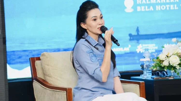 Gubernur Sherly Usung Empat Pilar Transformasi Ekonomi Biru