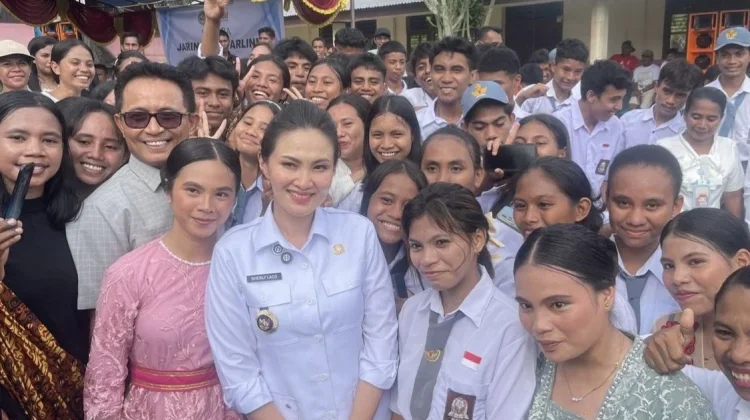 Gebrakan Sherly–Sarbin: Sekolah Gratis Efektif Tekan Angka ATS Maluku Utara