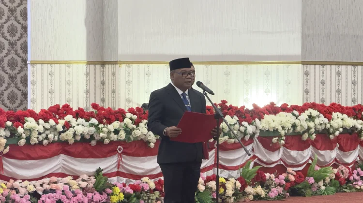Sekprov Malut Lantik 27 Kepala SMA-SMK, Dorong Sekolah Unggulan