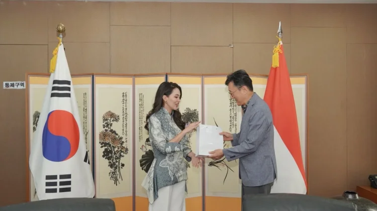 Gubernur Sherly Bahas Investasi Korea Selatan di Maluku Utara