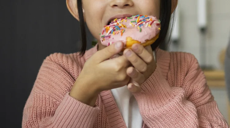 Risiko Konsumsi Gula Berlebih pada Anak